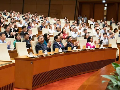 Thông cáo báo chí số 4 Kỳ họp thứ Nhất, Quốc hội khóa XVI