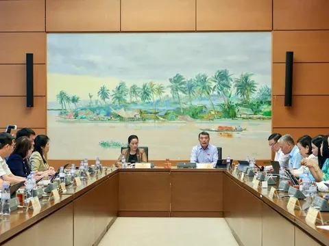 Thủ tướng Lê Minh Hưng phân tích, làm rõ về mục tiêu tăng trưởng 2 con số