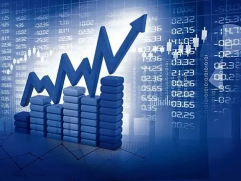 Phát triển nguồn nhân lực chất lượng cao, hiện đại hoá nền giáo dục, thu hút, trọng dụng nhân tài