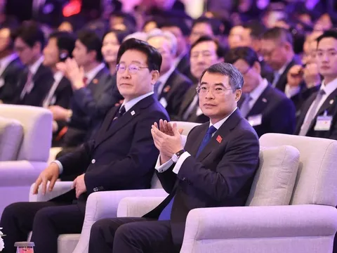 Tổng thống Lee Jae Myung: Tương lai của Việt Nam chính là cơ hội của Hàn Quốc