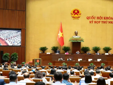 Hôm nay, Quốc hội sẽ thông qua 4 luật, 9 Nghị quyết và bế mạc Kỳ họp