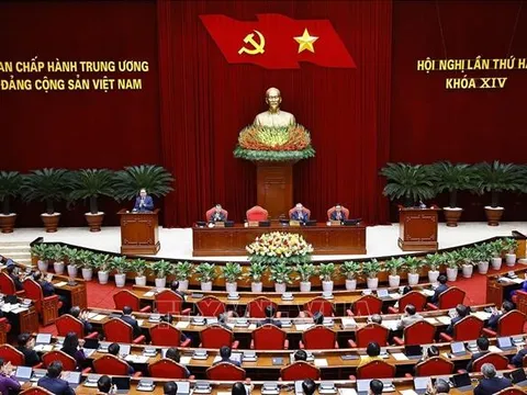 Chuyên gia trao đổi về '4 kiên định' - Giữ nguyên tắc, mở đường cho đổi mới