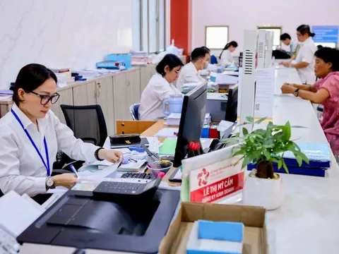 Tháo gỡ những 'điểm nghẽn' trong công tác cán bộ sau sắp xếp, tinh gọn  tổ chức bộ máy