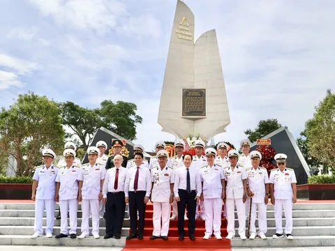 Phó Thủ tướng Lê Tiến Châu dự Lễ khởi công, khánh thành 14 dự án, công trình