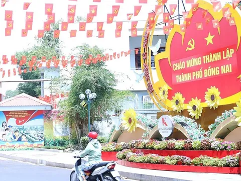 Công bố Nghị quyết của Quốc hội về việc thành lập thành phố Đồng Nai