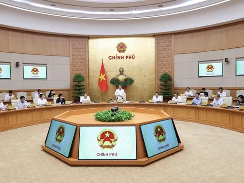 Phiên họp Chính phủ thường kỳ tháng 5/2026: Thảo luận tình hình kinh tế - xã hội tháng Năm và 5 tháng đầu năm 2026