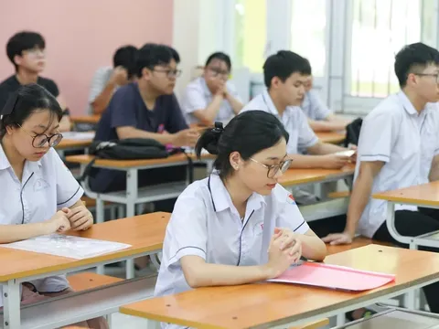 14h chiều nay, hơn 1,2 triệu thí sinh làm thủ tục thi tốt nghiệp THPT 2026