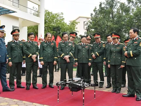 Công bố quyết định thành lập Cục Phương tiện không người lái trực thuộc Bộ Tổng Tham mưu