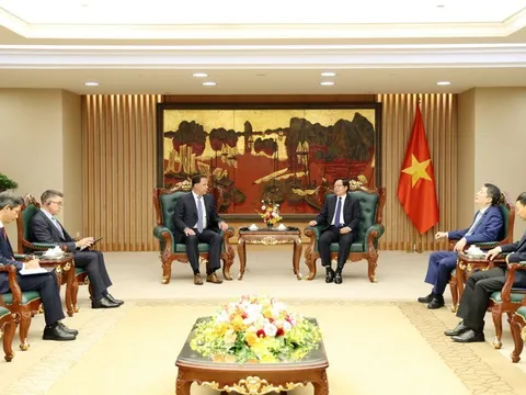 Phó Thủ tướng Hồ Quốc Dũng tiếp Giám đốc chuỗi cung ứng Tập đoàn Coherent