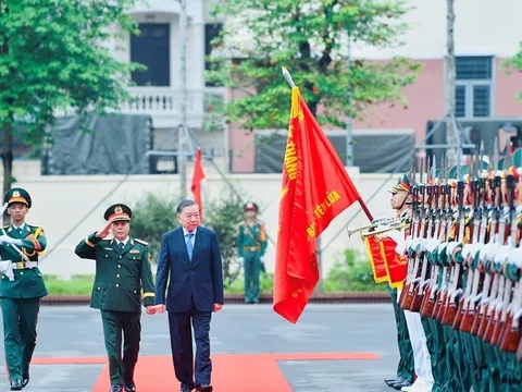 Tổng Bí thư, Chủ tịch nước Tô Lâm: Bảo vệ Tổ quốc từ sớm, từ xa, từ tất cả các hướng