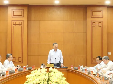 Tổng Bí thư, Chủ tịch nước Tô Lâm: Chuyển từ ứng phó thiên tai sang quản trị rủi ro thiên tai