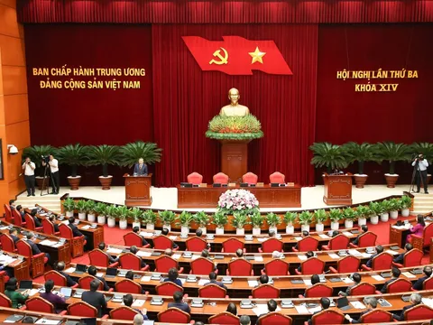 Bế mạc Hội nghị lần thứ ba Ban Chấp hành Trung ương Đảng khóa XIV