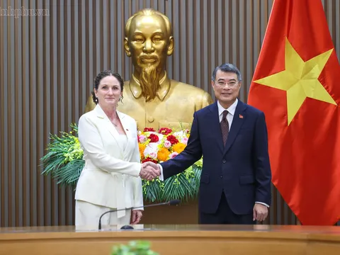 Đại sứ Caroline Beresford: Việt Nam là đối tác quan trọng của  New Zealand tại khu vực Đông Nam Á