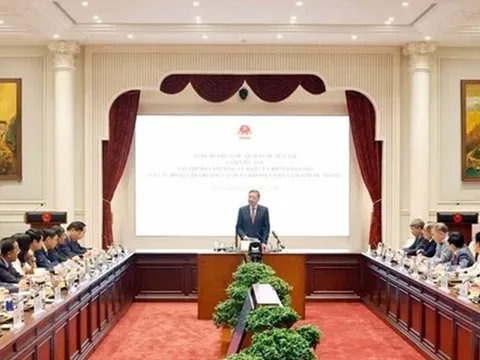 Tổng Bí thư, Chủ tịch nước: Xác định ngoại giao phục vụ phát triển đất nước là trung tâm