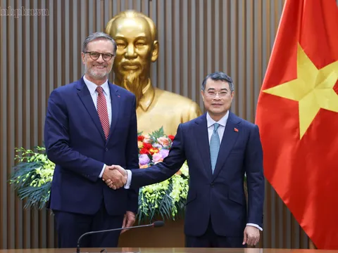 Đại sứ Olivier Brochet: Pháp luôn coi trọng vai trò, vị thế ngày càng cao của Việt Nam tại khu vực và trên trường quốc tế
