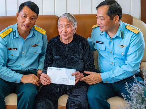 Khí Xuân và vận hội của kỷ nguyên vươn mình