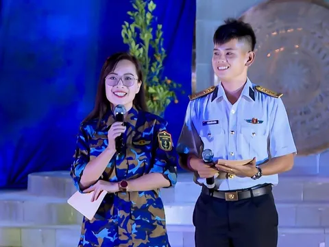 Lính đảo yêu văn nghệ