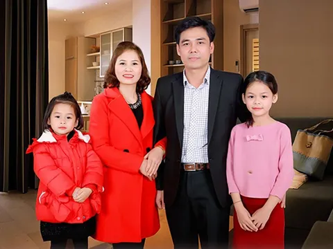 Hạnh phúc là sự tự nguyện nghiêng về phía nhau