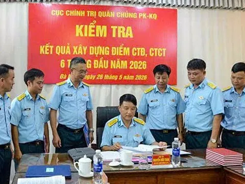 Rèn luyện bản lĩnh chính trị ở Trung đoàn 282
