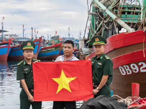 Dấu chân quân hàm xanh nơi đảo tiền tiêu Lý Sơn