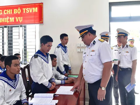 Bộ Tư lệnh Vùng 2 Hải quân kiểm tra kết quả huấn luyện tháng đầu năm 2026