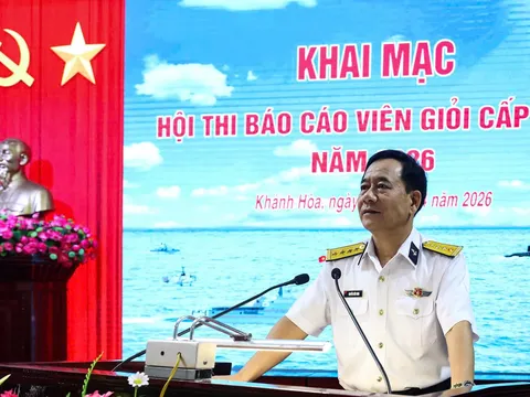 Nâng tầm chất lượng nguồn nhân lực chuyên trách giáo dục chính trị