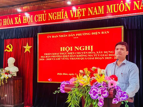 Thép đúc từ lòng dân