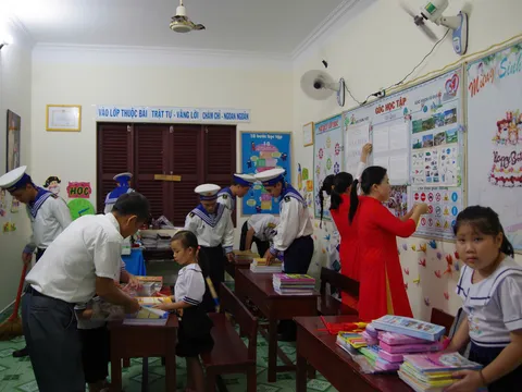 Vun đắp tình cảm gia đình trên đặc khu Trường Sa – Điểm tựa bền vững nơi đầu sóng
