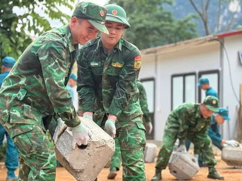 Đẩy nhanh tiến độ xây dựng điểm Trường Mầm non Cốc Pàng