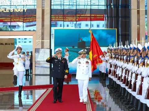 Tư lệnh Hải quân Philippines thăm, làm việc tại Bộ Tư lệnh Hải quân Việt Nam