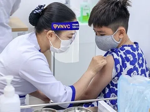 Việt Nam sắp mua vaccine COVID-19 cho trẻ 5-11 tuổi