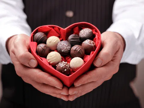 Vì sao socola được chọn là món quà thể hiện tình yêu trong Valentine?