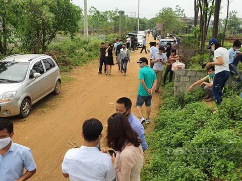 Đất sốt lên từng giờ: Chủ yếu ‘cò’ bán cho 'cò'