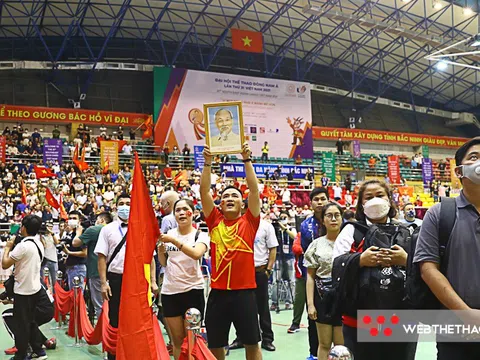 Tấm HCV Kickboxing lúc nửa đêm và "cơn bão SEA Games" ở nhà thi đấu Bắc Ninh