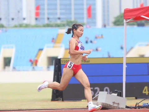 Nguyễn Thị Oanh giành 3 HCV SEA Games 31: Ngả mũ trước nghị lực phi thường của cô gái 1,53 m!