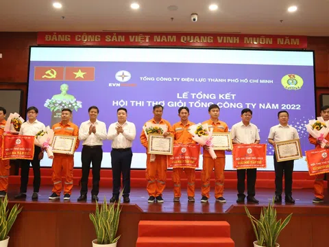 80 kỹ sư, công nhân đạt danh hiệu thợ giỏi ngành điện TP Hồ Chí Minh năm 2022