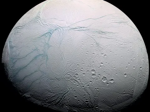 Enceladus - ứng viên sáng giá nhất có sự sống trong hệ Mặt trời