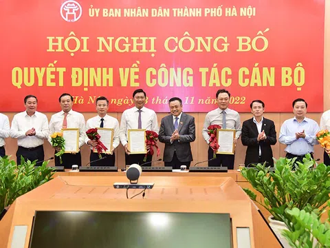 Bổ nhiệm hàng loạt nhân sự lãnh đạo sở, ngành tại Hà Nội