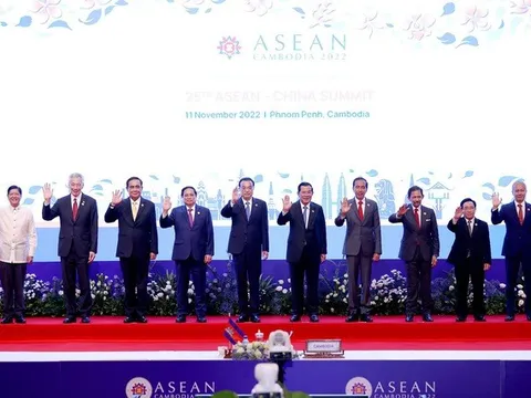 Thủ tướng tham dự Hội nghị Cấp cao ASEAN với các đối tác Trung Quốc, Hàn Quốc, LHQ