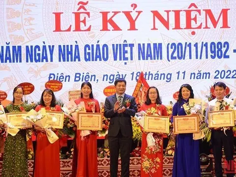 Điện Biên khen thưởng 113 cá nhân, tập thể có nhiều đóng góp trong sự nghiệp giáo dục-đào tạo