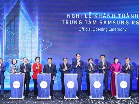 Thủ tướng đề nghị Samsung coi Việt Nam là cứ điểm quan trọng nhất, chiến lược toàn cầu