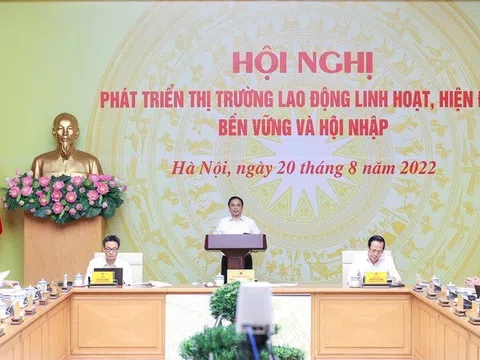 Lao động là thị trường trọng yếu của nền kinh tế