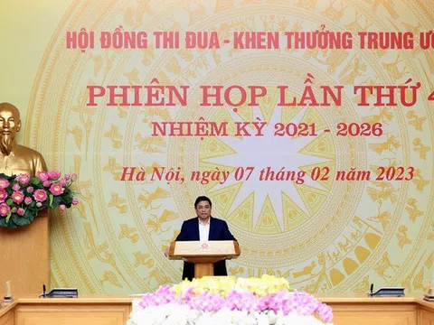 Tiếp tục triển khai thiết thực, hiệu quả các phong trào thi đua