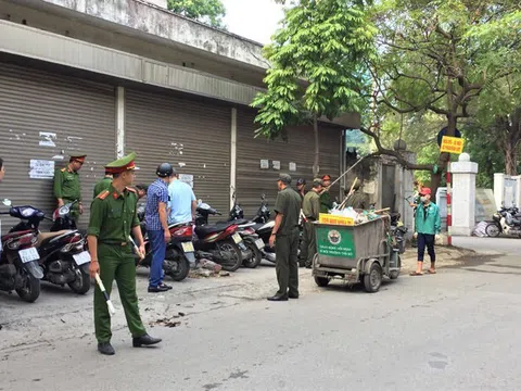 Hà Nội lập lại trật tự lòng đường vỉa hè cho người đi bộ