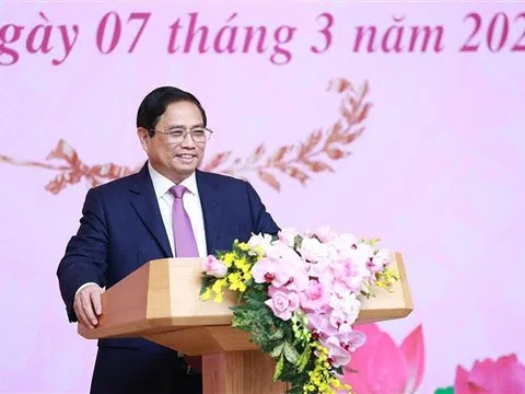 Thủ tướng: Tạo môi trường, điều kiện để phát huy vai trò của phụ nữ Việt Nam