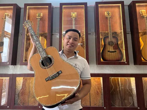 Doanh Nhân Trần Quang Vũ: Viên ngọc sáng trong làng Guitar Custom