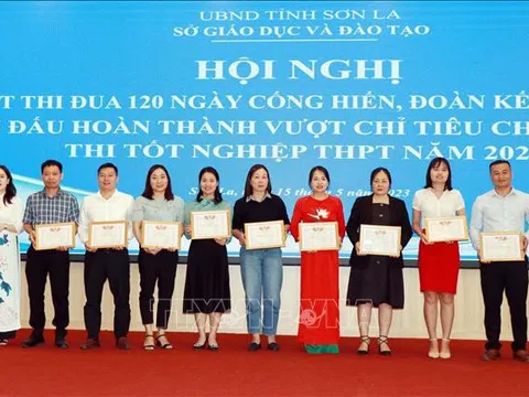 Kỳ thi tốt nghiệp THPT 2023: Chú trọng nâng cao chất lượng ôn tập cho học sinh miền núi