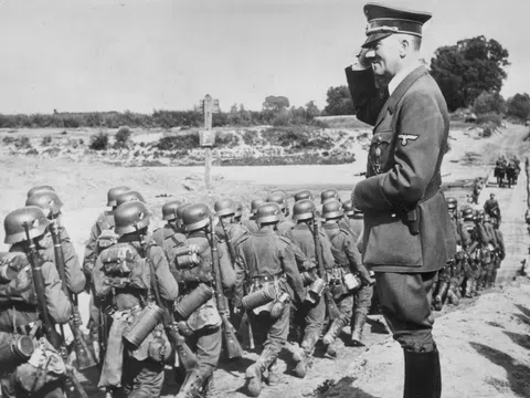 Hitler từng phái đặc vụ bí mật dàn dựng tấn công Đức để khơi mào Thế chiến II - Kỳ cuối