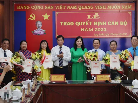 Sóc Trăng, An Giang bổ nhiệm nhân sự mới