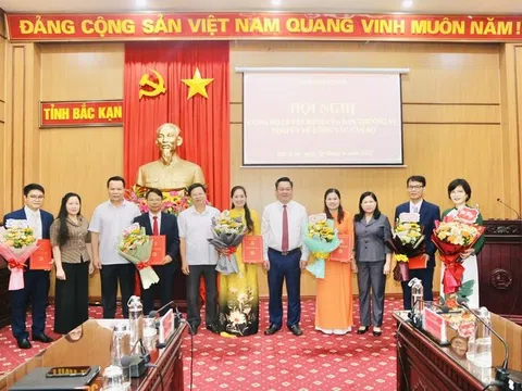 Kiện toàn nhân sự, lãnh đạo mới tại Bắc Kạn, Bình Thuận